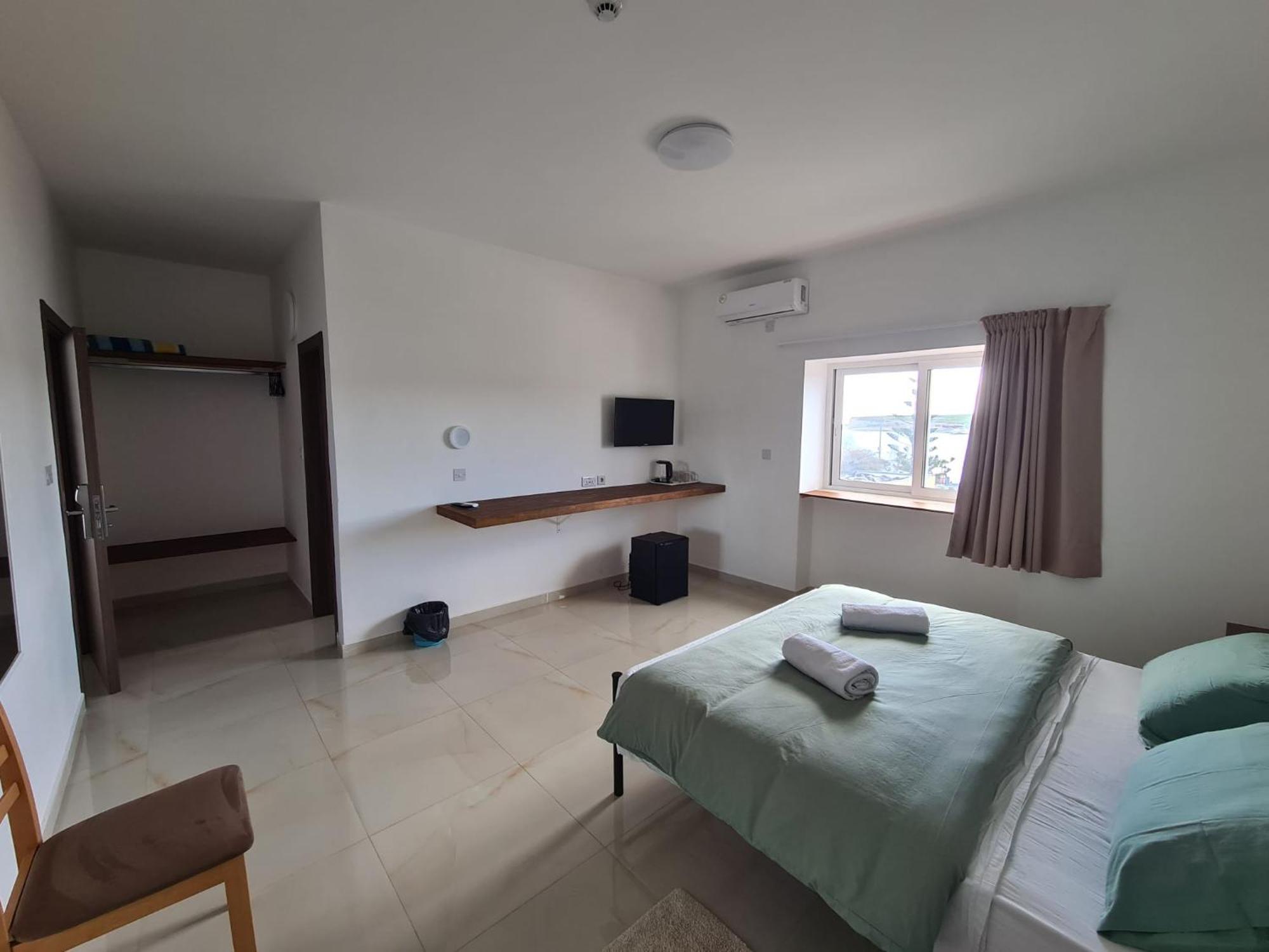 Sensi Hotel Marsaskala Buitenkant foto