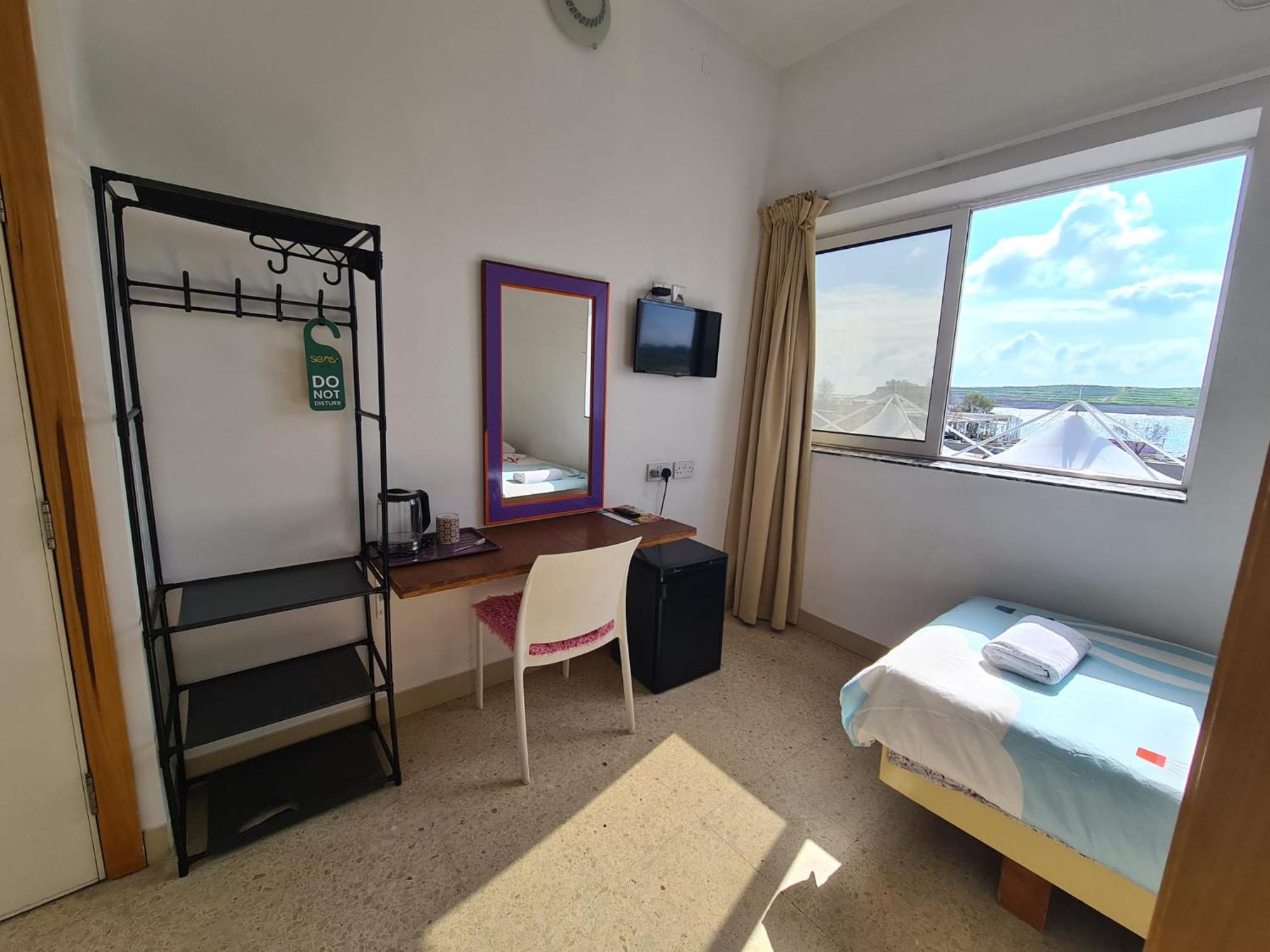 Sensi Hotel Marsaskala Buitenkant foto